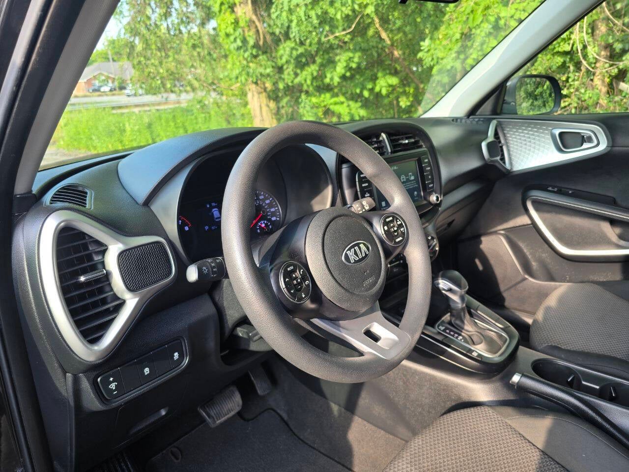 2020 Kia Soul — detail view